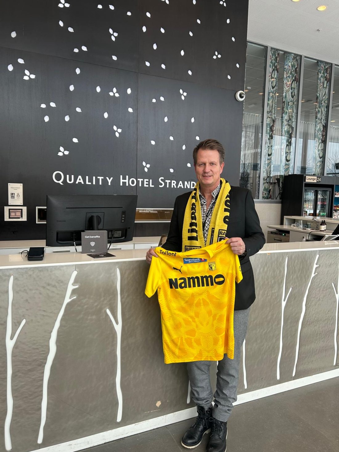 Salgsdirektør Kent Johnsen i Strawberry