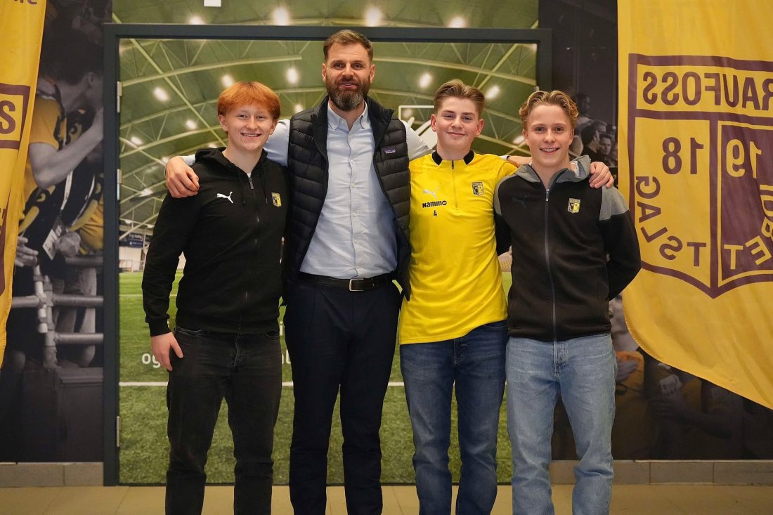 Gutta sammen med daglig leder Mats Thyli (Foto: Øystein Tommelstad)