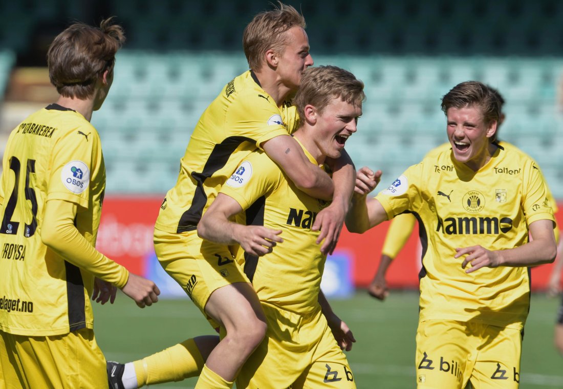 Hammer med praktskudd i Sogndal.jpg