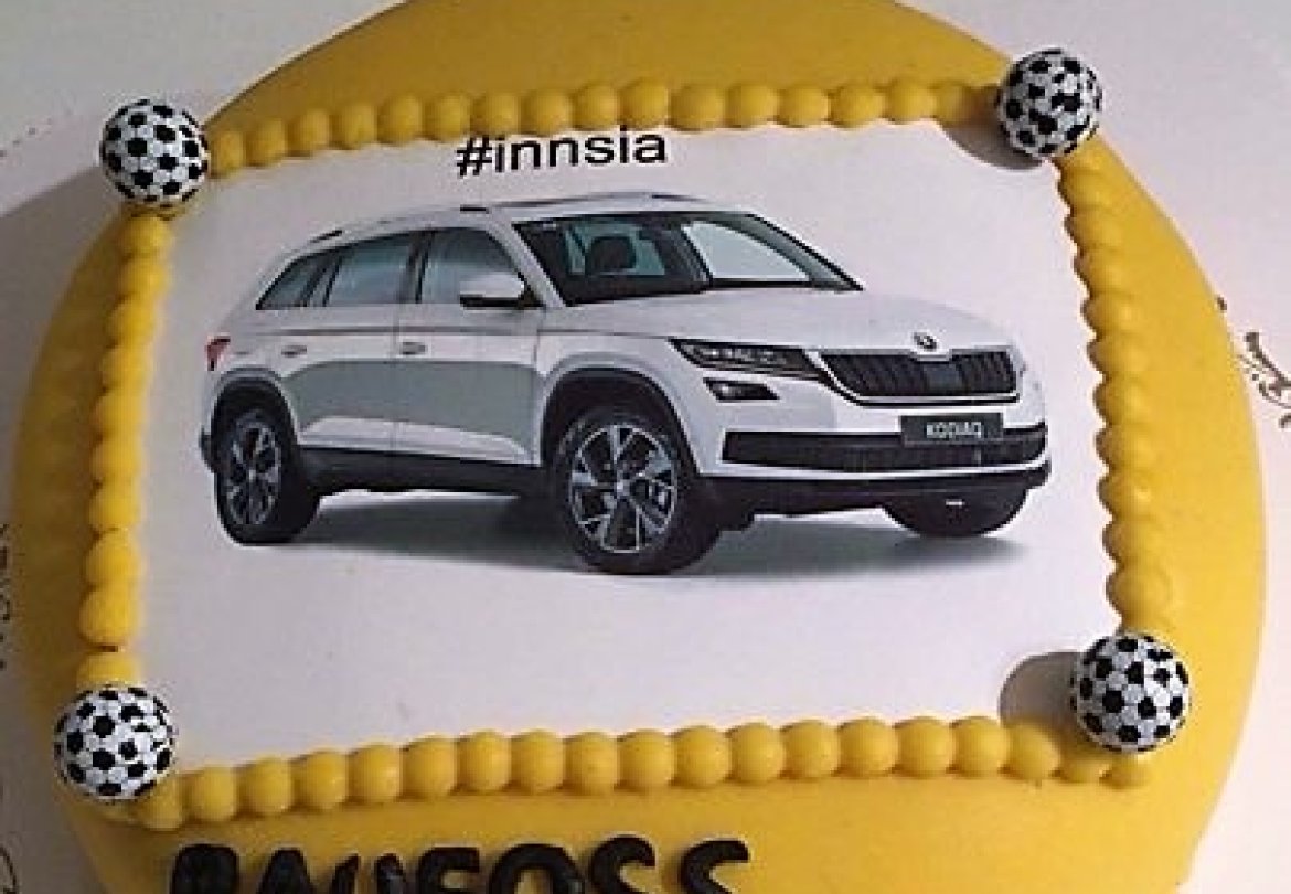 Bent kjøper bil - det feires på #innsia